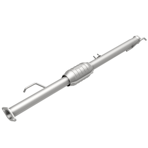 MagnaFlow Direct Fit Catalytic Converter 00-04 Tundra 3.4L Rear