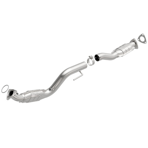 MagnaFlow Direct Fit Catalytic Converter 03-05 Express 2500 4.8L Passenger Side