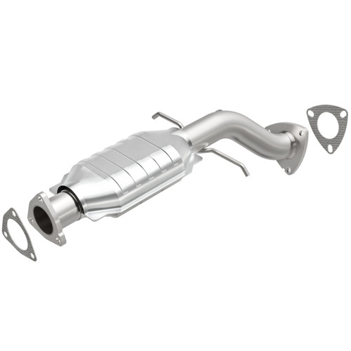 MagnaFlow Direct Fit Catalytic Converter 96-99 Blazer/Jimmy 4.3L