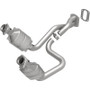 MagnaFlow 2005 Ford F-250 Super Duty 6.8L Direct Fit Converter