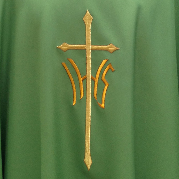 Solivari Gothic Chasuble w Embroidered Gold Band 100% Polyester