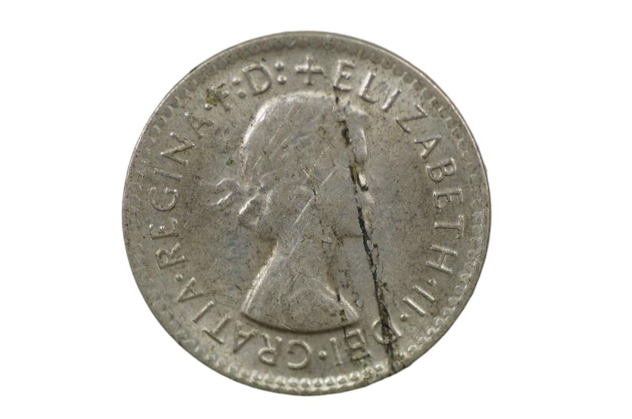 Australian 1959 Threepence Variety Metal Peel in VF