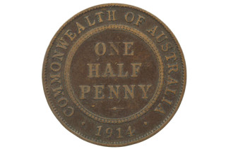 1914 H Half Penny George V in Almost Fine Condition