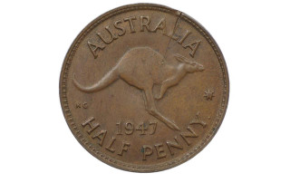 1947 Y. Half Penny Variety Partial Split Planchet Flaw in Very Fine Condition