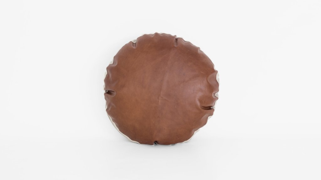 Classic Tan Round
