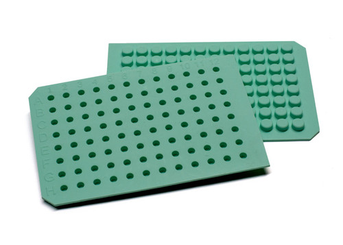 7mm Round Well - Prescored Molded Green Silicone Mat
