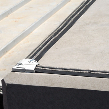 Bird Jolt Flat Track Installed with Corner Connectors