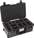 1535AirTP Wheeled Carry-On Hard Case with TrekPak Divider Insert (Black) with divider