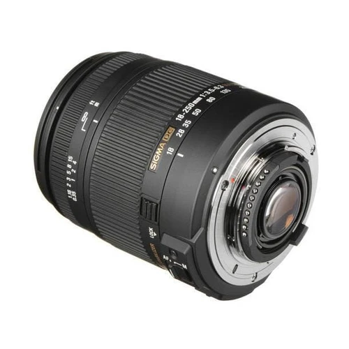 18-250mm F/3.5-6.3 DC Macro For Canon EF /USED