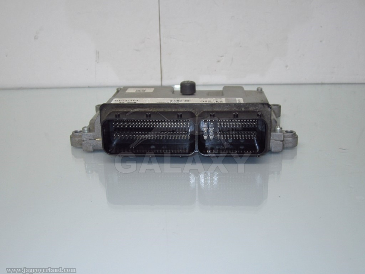 Engine Control Module 2009 Jaguar XF 4.2L Supercharged ECU 8X2314C568Ba  C2Z1661