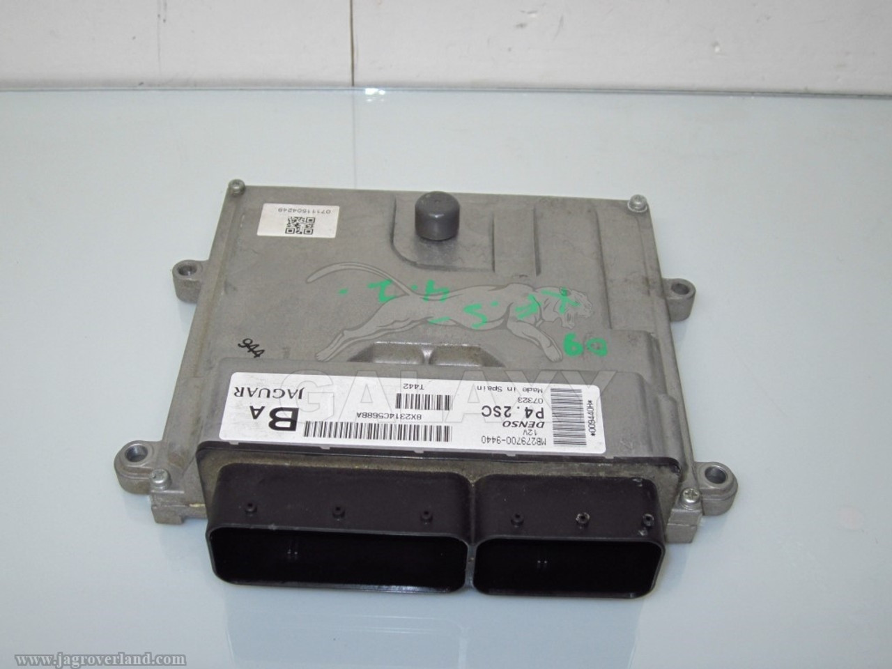 Engine Control Module 2009 Jaguar XF 4.2L Supercharged ECU 8X2314C568Ba  C2Z1661