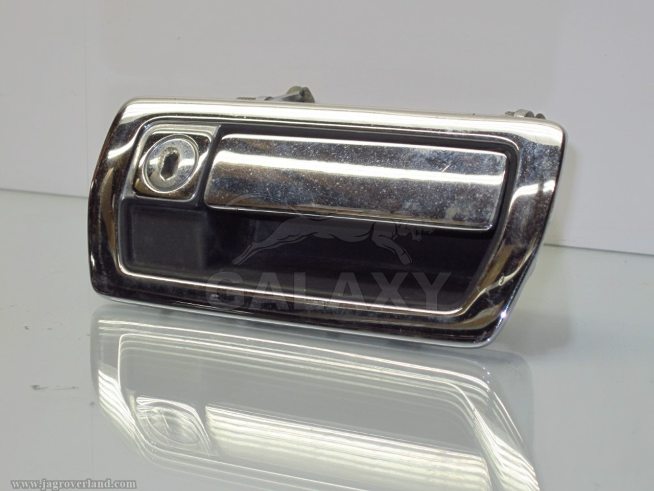 Door Handle BEC8976 92-96 Jaguar XJS XJ6 Facelift Exterior Right Outside RH