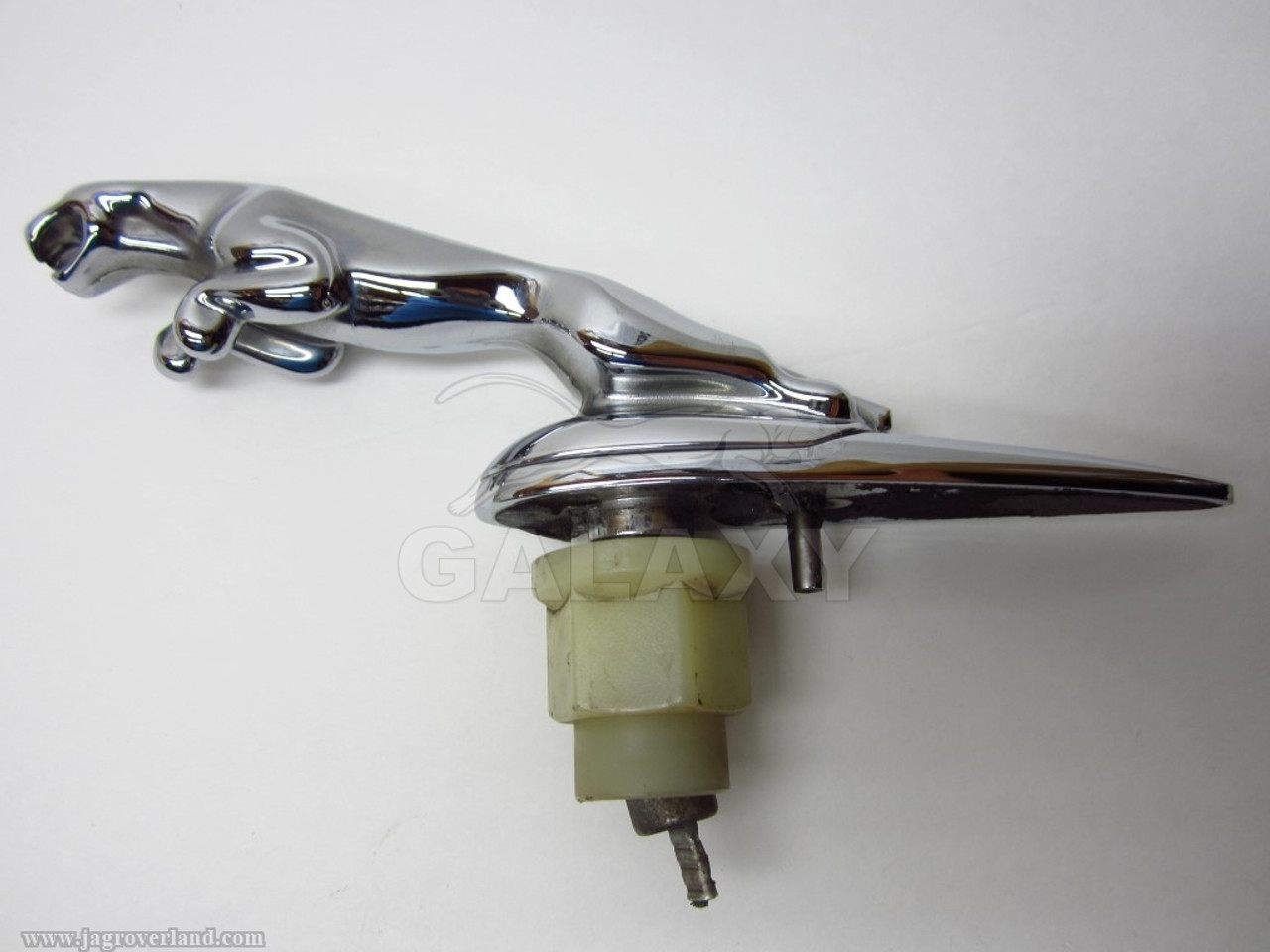 Leaper 00-08 S-Type X-Type Hood Ornament Jaguar Xr857738