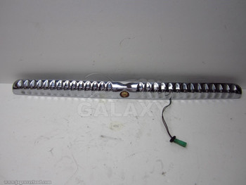 95-03 Vanden Plas Fluted Chrome Trunk Release Molding Trim Hna6146Bg Hna6148Db