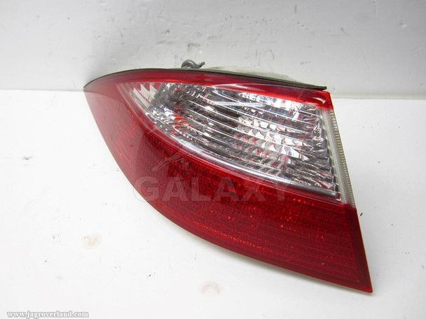 07 XK Left Tail Light Left Left Cracked 6W83-13405-Af