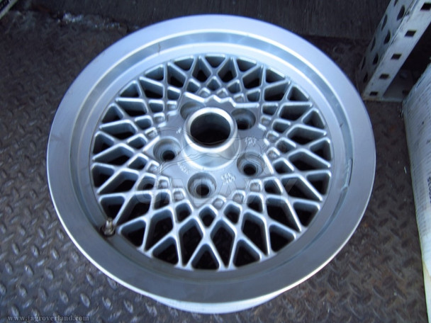 89-96 XJs 15X6.5 Road Wheel Cbc2469