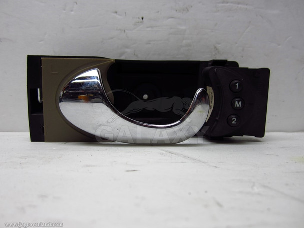 05 XK8 In Left Door Handle Gxd1101Aa