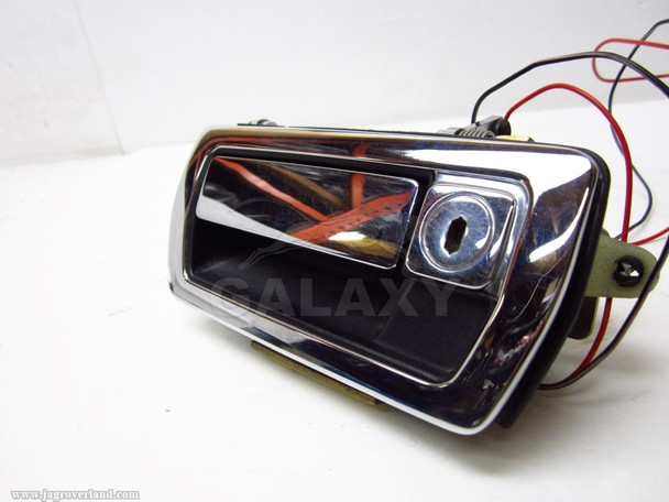 Door Handle 90-94 XJ6 Outer Left JLM2044