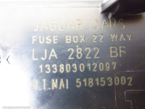 97 XK8 Fuse Box Lja2822Bf