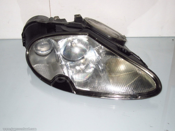 97-06 XK8 XKR Right Halogen Headlight Lja4510Ah