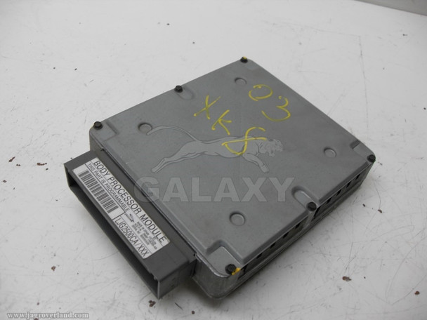 04 XK8 Body Processor Module Ljg2500Ca