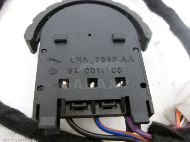 95 XJ6 Temperature Switch Lna7698Aa