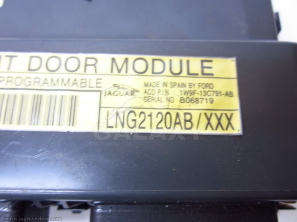 Door Control Module 98-03 XJ8 LNG2120AB Front ECU