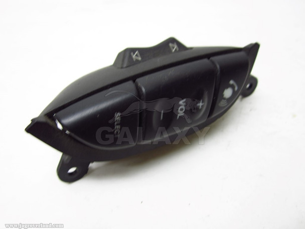 00-02 S-Type Steering Wheel Volume Control Xr83-14K147-Ca