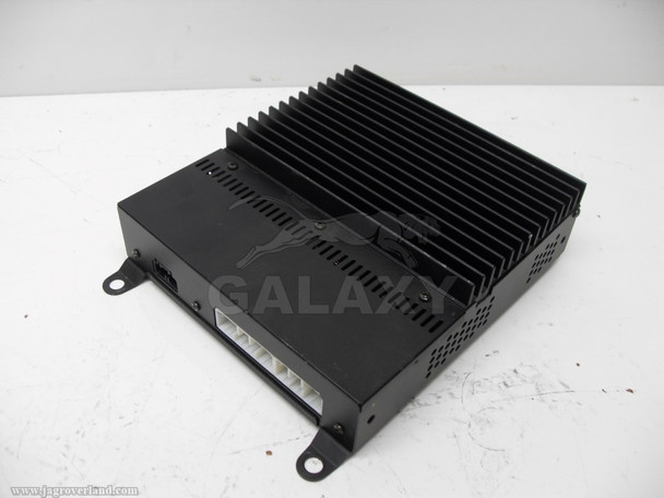 04-09 XJ 8 S-Type R Premium Sound Amplifier C2C25736 C2C18581 C2C20685 2R83-18C808-Aj