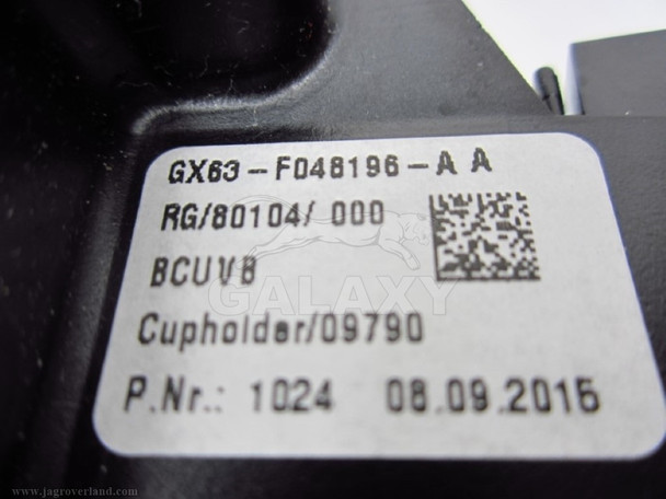 16-18 XF F-Pace Cup Holder Gx63-F048196-Aa T2H3071