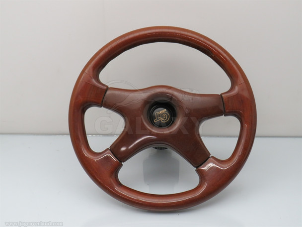 Steering Wheel 82-87 XJ6 Aftermarket Wood Style Cracked