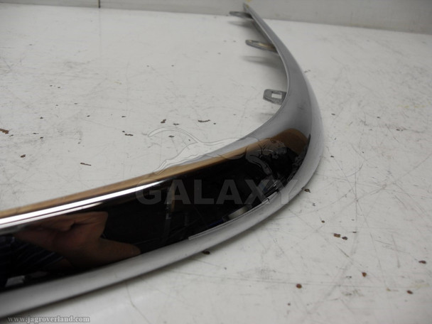 04-07 XJ8 Rear Bumper Left Chrome Molding Trim Oem Used 2W93-17C773-Aa