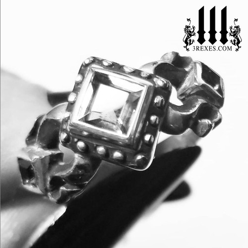 gothic rings for women. Make her a promise with something unique for your princess  