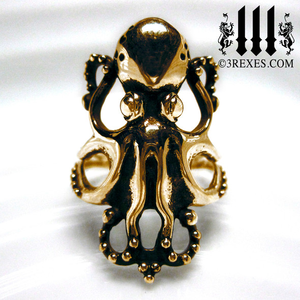 Bronze Octopus ring. Enchanted steampunk jewelry