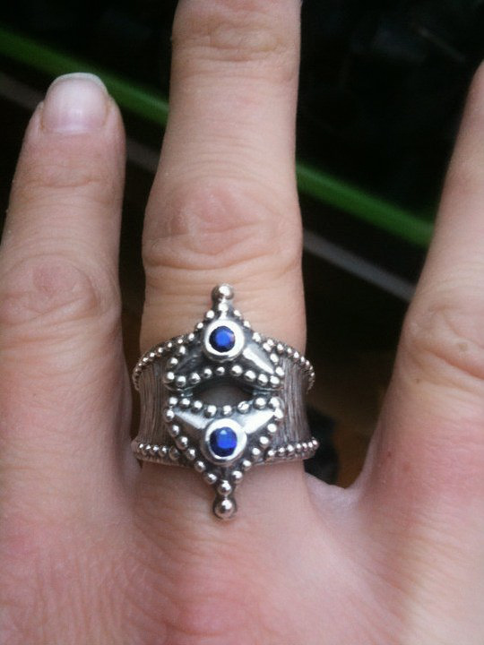 silver heart ring with sapphires