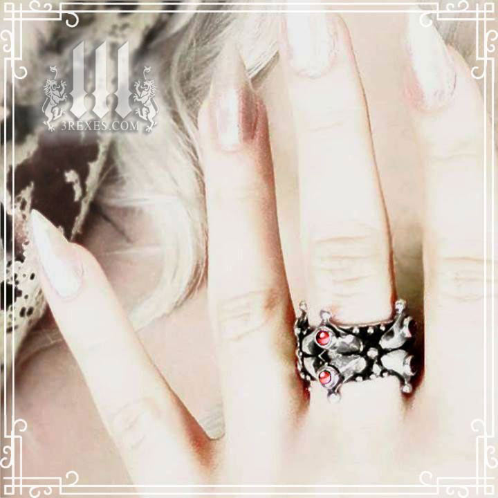 Fairy Tale Gothic Heart Ring - 3 Rexes Jewelry