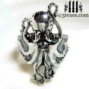 silver-octopus-dream-ring-black-onyx-cabochon-stone-eyes-studded-band gothic by 3 rexes jewelry