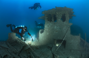 PADI or SDI Wreck Diver Certification in Los Angeles California