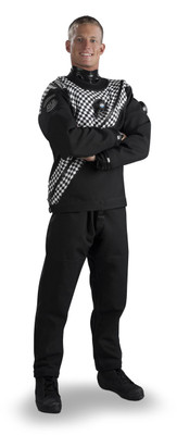DUI FLX Extreme vs. DUI TLS Drysuits: A Comparison for Cold Water Diving