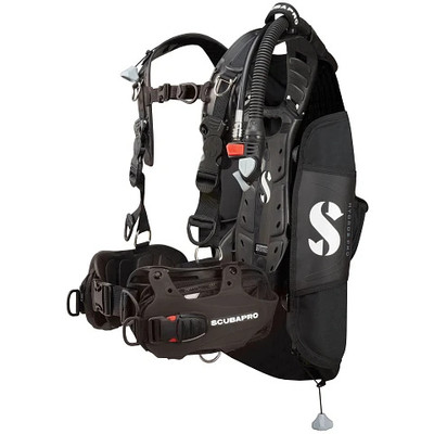 Back Inflate BCDs: The Superior Choice for Scuba Divers