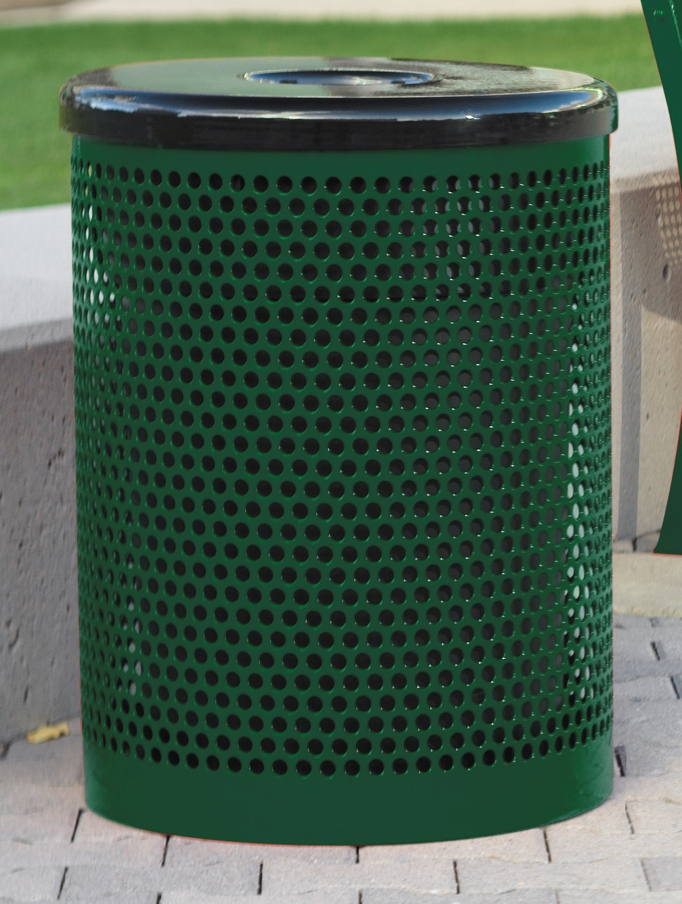 32 Gal. Ultra Site Metal Mesh Street Park Trash Can EX32
