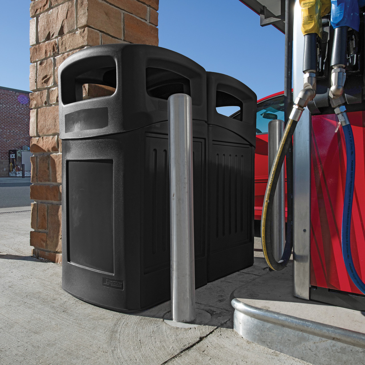 55 Gal. Black Square Plastic Covered Outdoor Trash Can Rhino HRC-BK