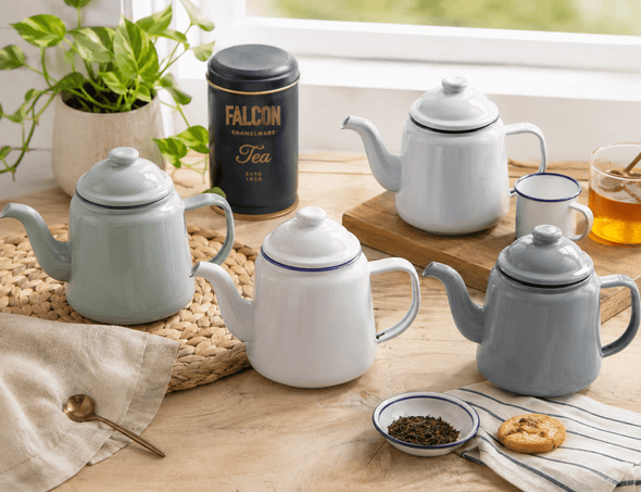 Falcon Enamel 950ml 12cm Teapot