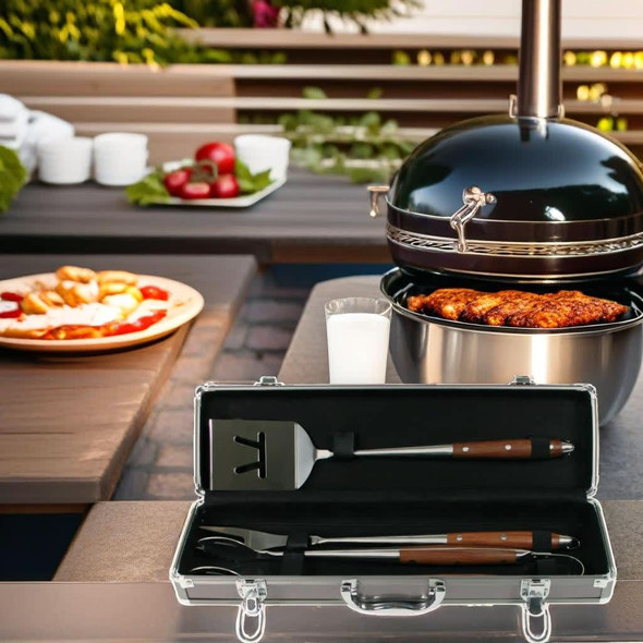 BBQ set 3 piece in a aluminium carry case