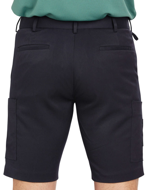 Men's utility cargo shorts in black, featuring two side pockets and two back pockets. Includes a logo on the waistband.
