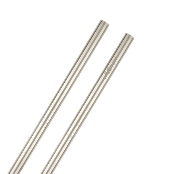 A set of stainless steel straws in silver, featuring a smooth finish and a slight texture. Includes a branding logo.