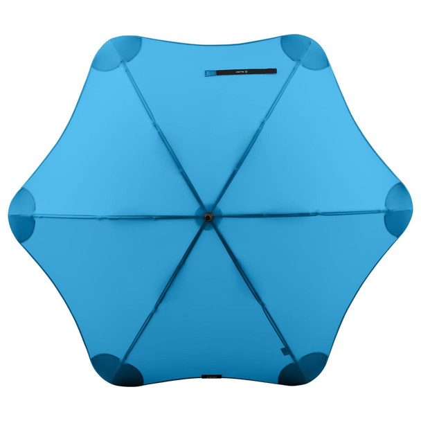 A blue BLUNT Classic Umbrella with an octagonal shape and a central hub, featuring a logo.