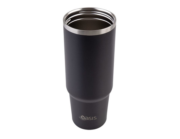 A drink bottle in matte black finish, featuring a stainless steel interior and an oasis logo.