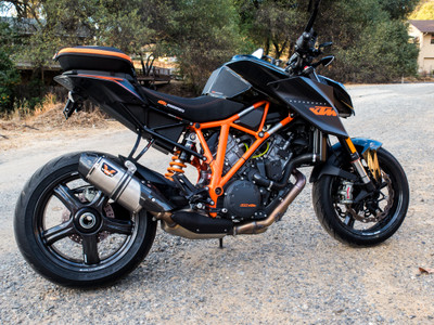 'Boost' Carbon Wheel - FRONT - Super Duke R/GT (-4lbs)