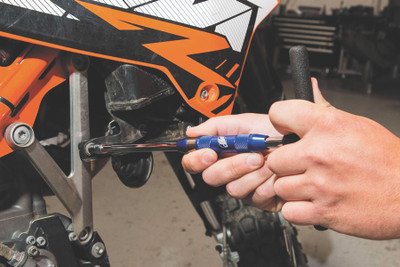 Spinner T-Handle Bit Driver